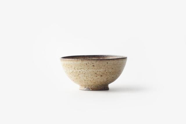 淡草釉茶碗 角りわ子
