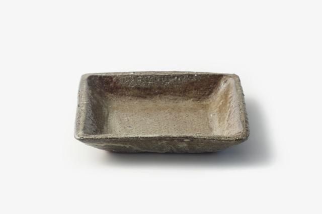 枠打四方皿 辰巳窯