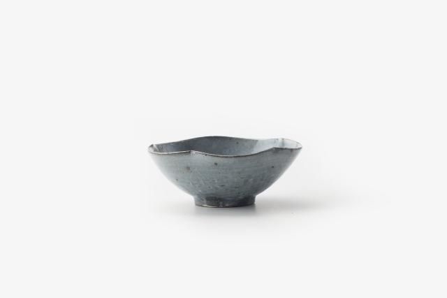 青釉 輪花 鉢 戸津圭一郎