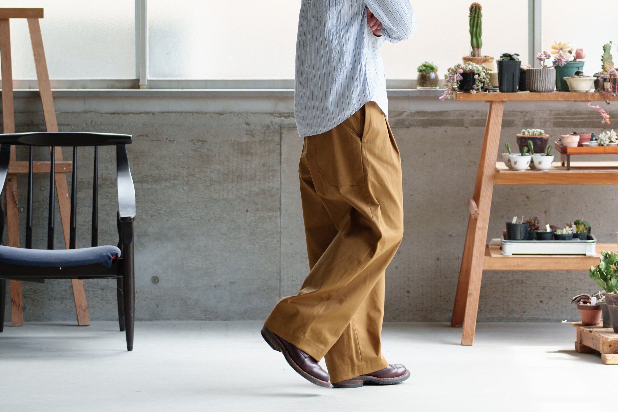 HW wide trousers Duck｜ASEEDONCLOUD - パンと日用品の店 わざわざ ...