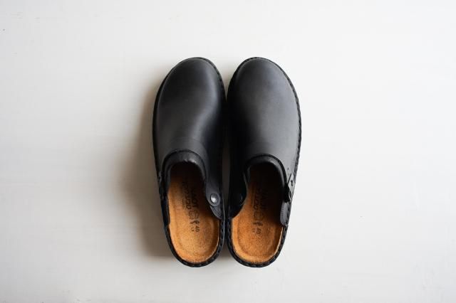 IRISアイリス サボ Matt Black (黒) NAOT (ナオト)