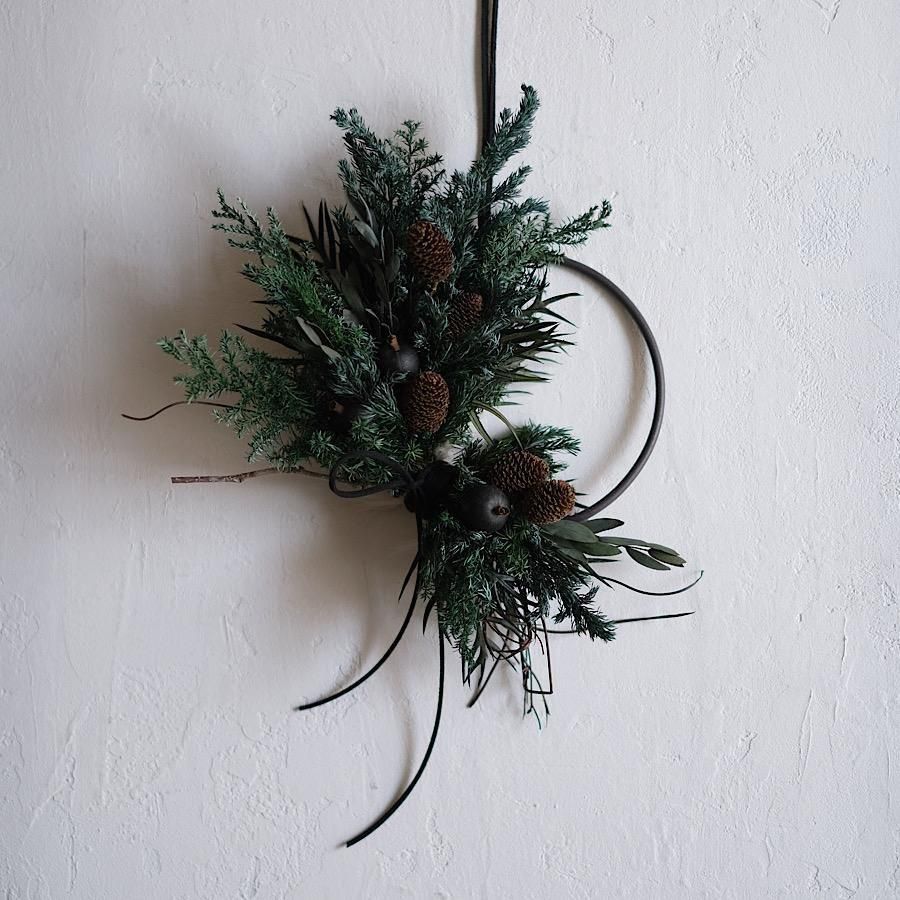 wire ring wreath boxդ