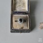 9Kゴールドxシルバー オーバルガーネットグラスリング