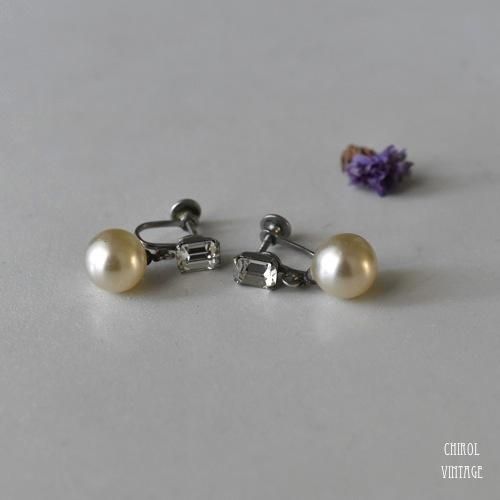 エメラルドビジューxパールドロップイヤリング