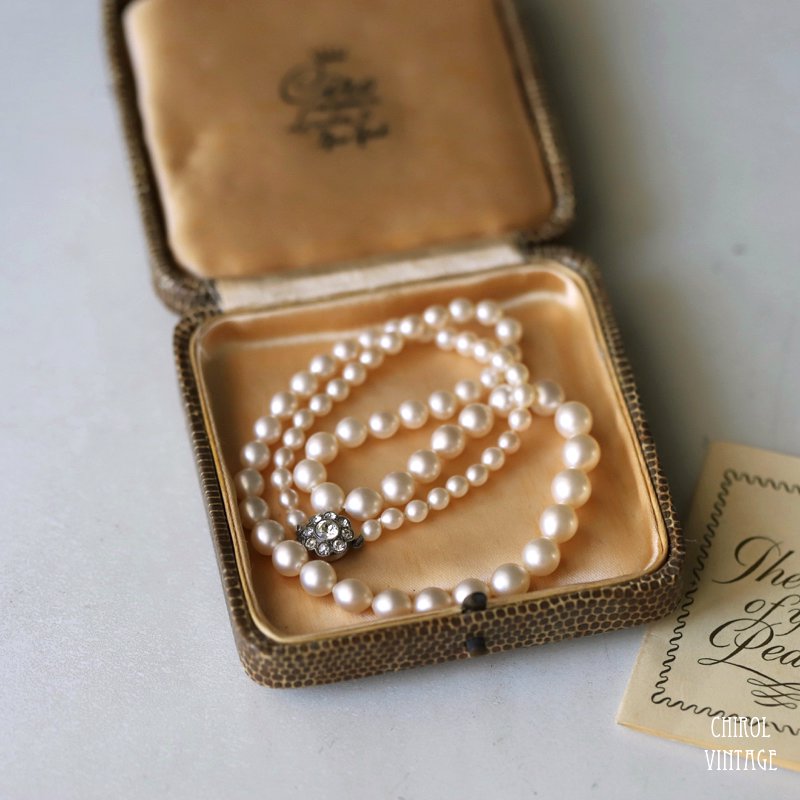 真珠のネックレス　年代物レディース