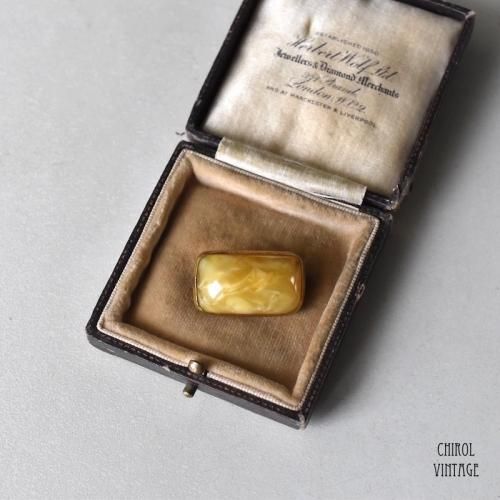 イエローバタースコッチ グラスブローチ