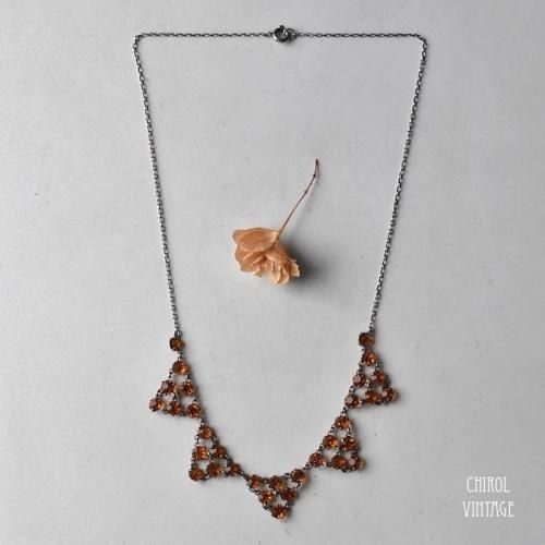 アンバーグラス トライアングルフリンジ シルバーネックレス