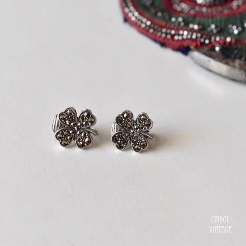 マーカサイト シルバー リトルクローバーイヤリング