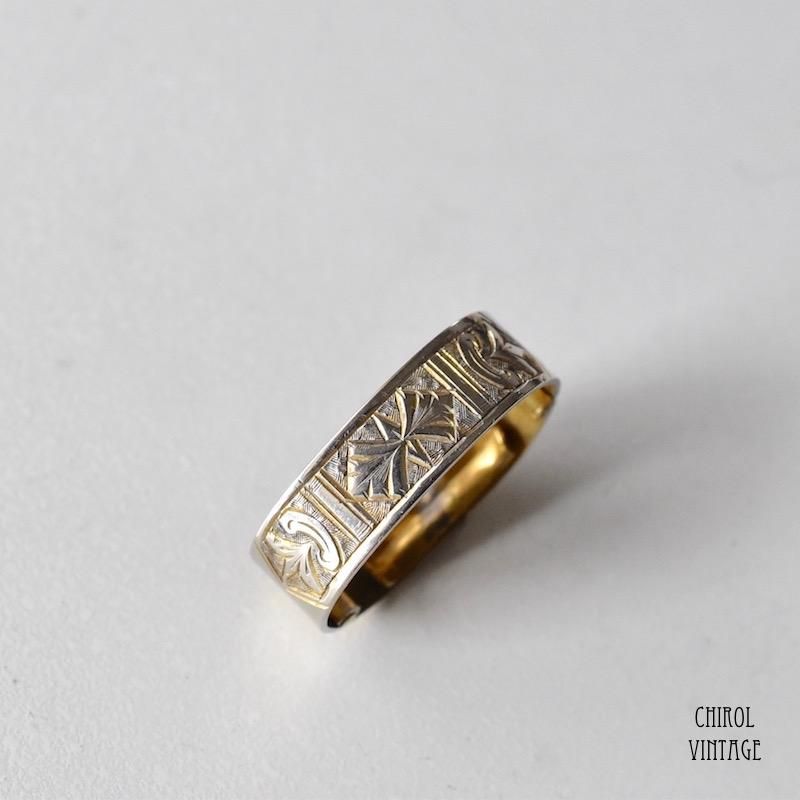 アンティーク 初聖体式 ダブルボウ腕章 透し幾何学紋 フリンジ装飾 オモニエール WALTON'S ゴールド エングレイヴ スカーフリング - CHIROL