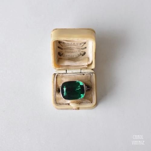 エメラルドグリーングラス シルバーブローチ