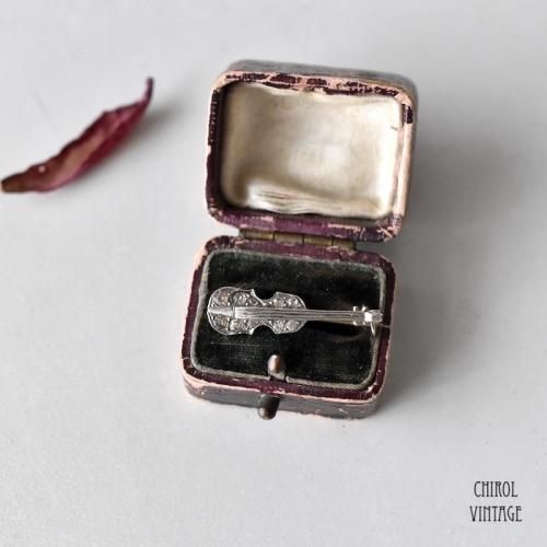 クリアグラス タイニーシルバー バイオリンブローチ