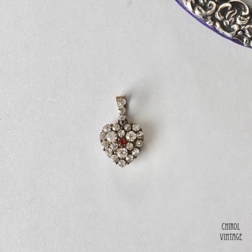 アンティーク クリアグラス ハートペンダント