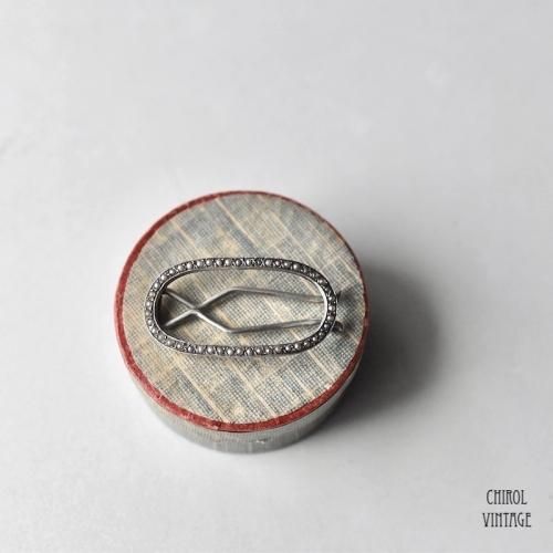 グラスシードパール シルバー オーバルヘアクリップ