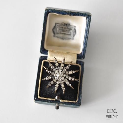 クリアグラス サンバーストブローチ