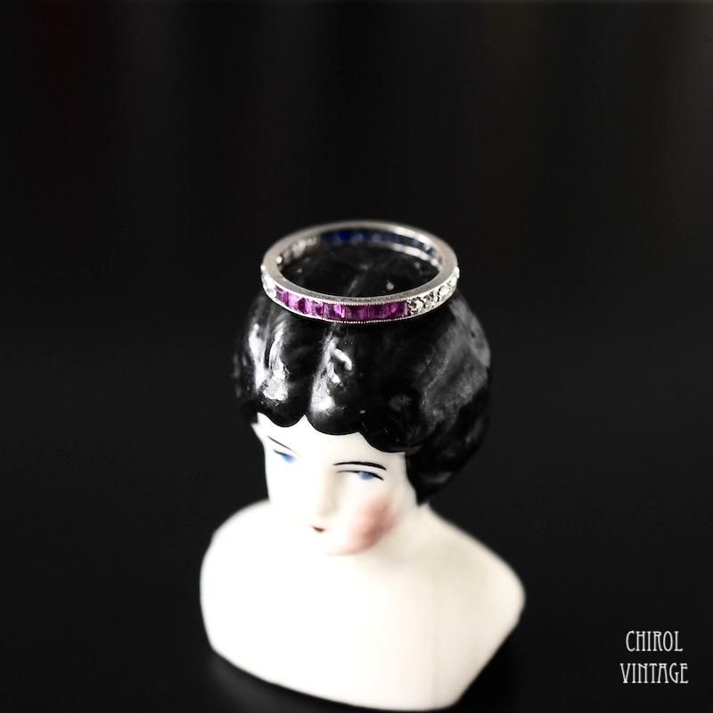 アンティーク プラチナ ダイアモンドxルビーxサファイア エタニティリング