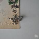 フラワーブーケ シルバーブローチ