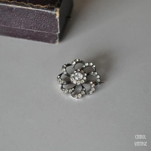 シルバーxクリアグラス フラワーブローチ