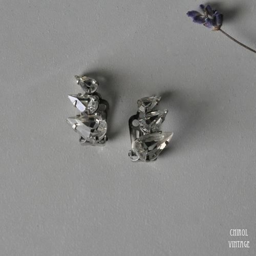 トリプルティアドロップ ビジューイヤリング