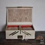 クリームホワイトレザー ジュエリーボックスL