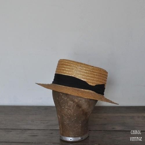 ボックスストローハットwithブラックリボン