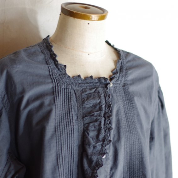 early 20th century cotton blouse /square