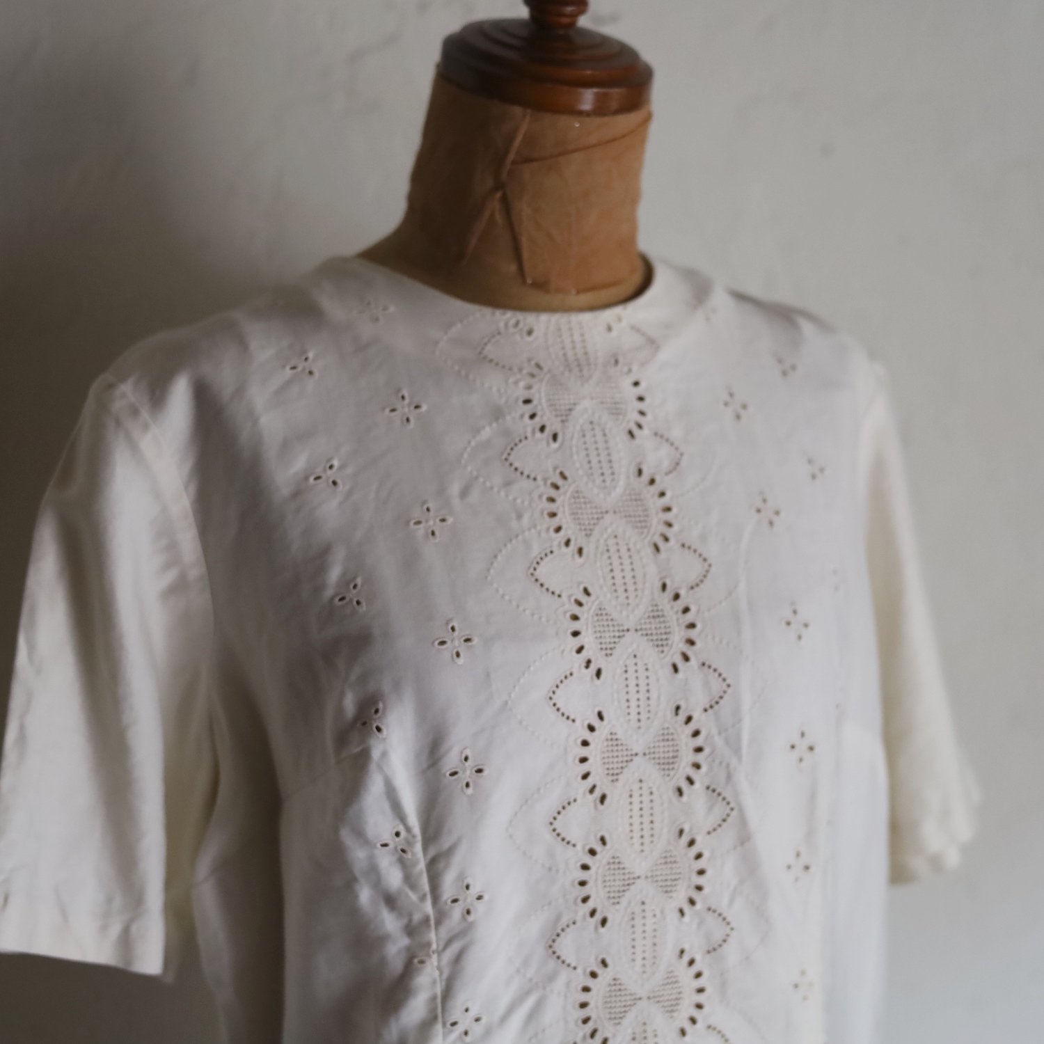 vintage 1960's cotton blouse / クリーム色のコットンレースブラウス - caikot
