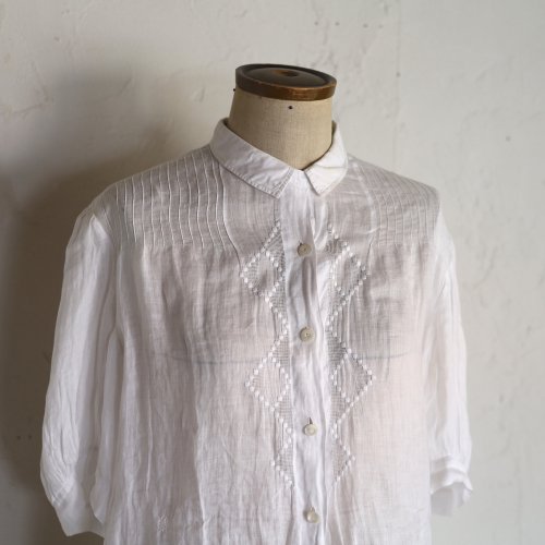 <img class='new_mark_img1' src='https://img.shop-pro.jp/img/new/icons14.gif' style='border:none;display:inline;margin:0px;padding:0px;width:auto;' />1940's cotton blouse from FRANCE / åȥλɽ֥饦