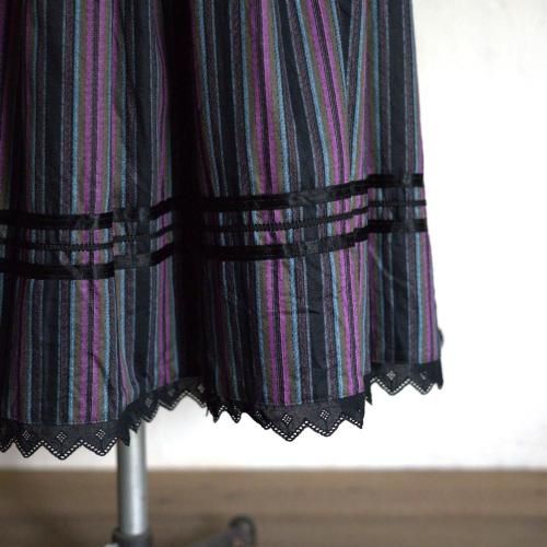 <img class='new_mark_img1' src='https://img.shop-pro.jp/img/new/icons14.gif' style='border:none;display:inline;margin:0px;padding:0px;width:auto;' />vintage tyrol skirt /åȥ󥵥ƥΥȥ饤ץ