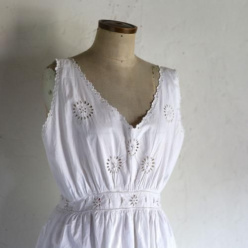 <img class='new_mark_img1' src='https://img.shop-pro.jp/img/new/icons14.gif' style='border:none;display:inline;margin:0px;padding:0px;width:auto;' />early'20th c. cotton dress from FRANCE  /ͤμɽԡ