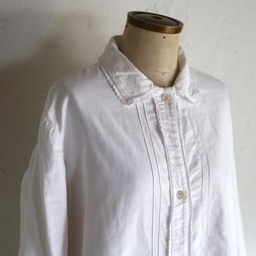<img class='new_mark_img1' src='https://img.shop-pro.jp/img/new/icons14.gif' style='border:none;display:inline;margin:0px;padding:0px;width:auto;' />vintage cotton blouse from FRANCE /΢ӤΥåȥ֥饦