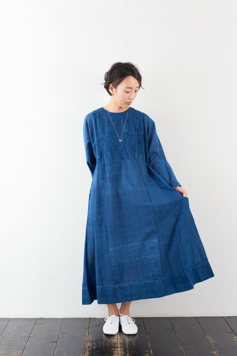 maku textiles カディ ラウンドネックインディゴドレス -TAYA - poooL