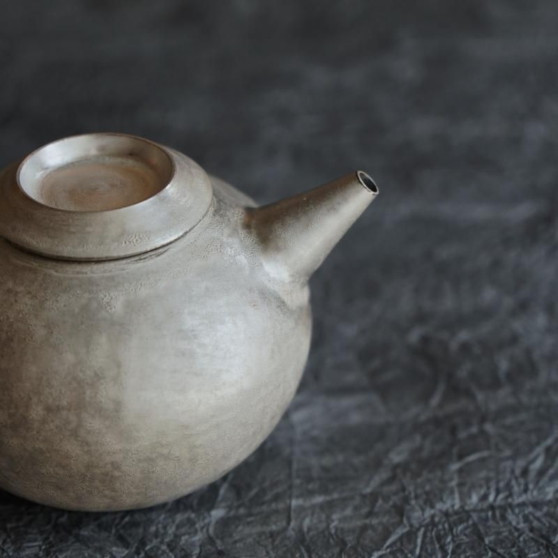 服部竜也の銀釉茶壺 - poooL (online shop)