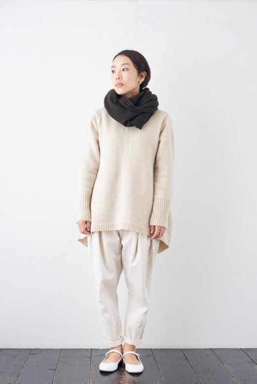 【美品】maison de soil　CASHMERE PLAIN PONCHO Pure Cashmere Poncho Cape, Plain Knitted in Light grey