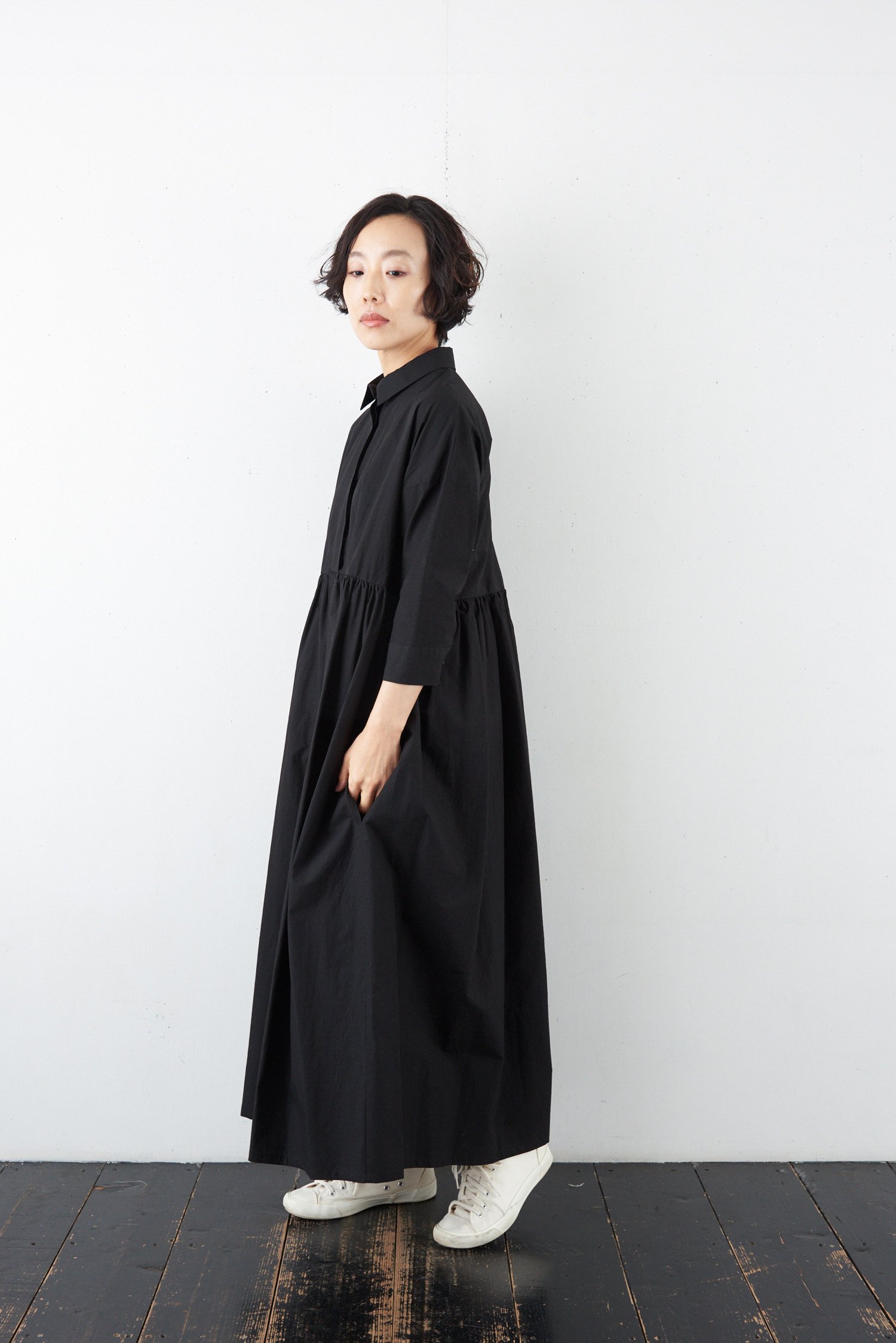 Mochi Black shirt dress - poooL (online shop)