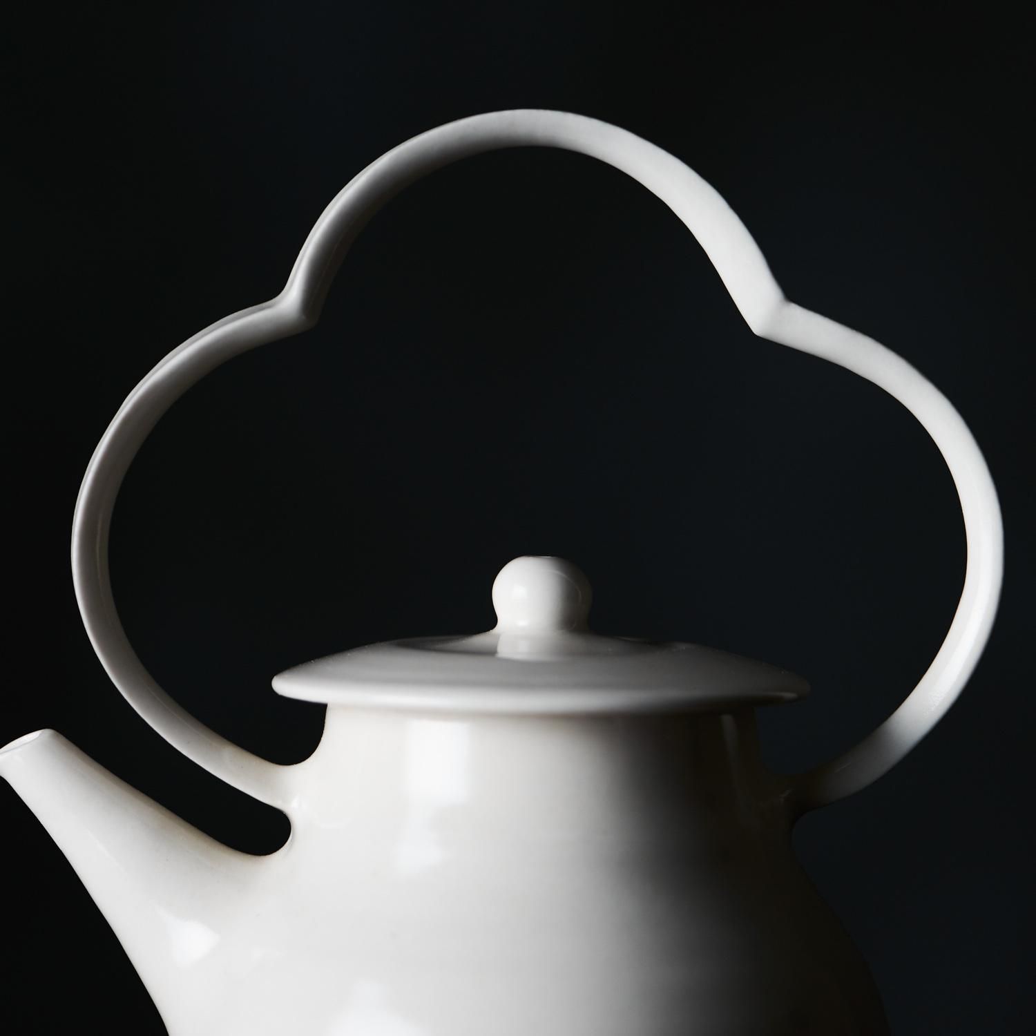 オノエコウタの茶壺 輪花型把手 - poooL (online shop)