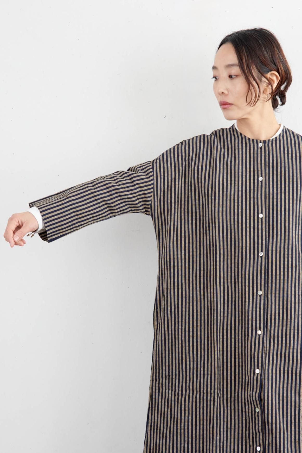 YAMMA 会津木綿 丸首ボタンワンピース 棒縞 - poooL (online shop) YAMMA 会津木綿 丸首ボタンワンピース 棒縞 - poooL (online shop)