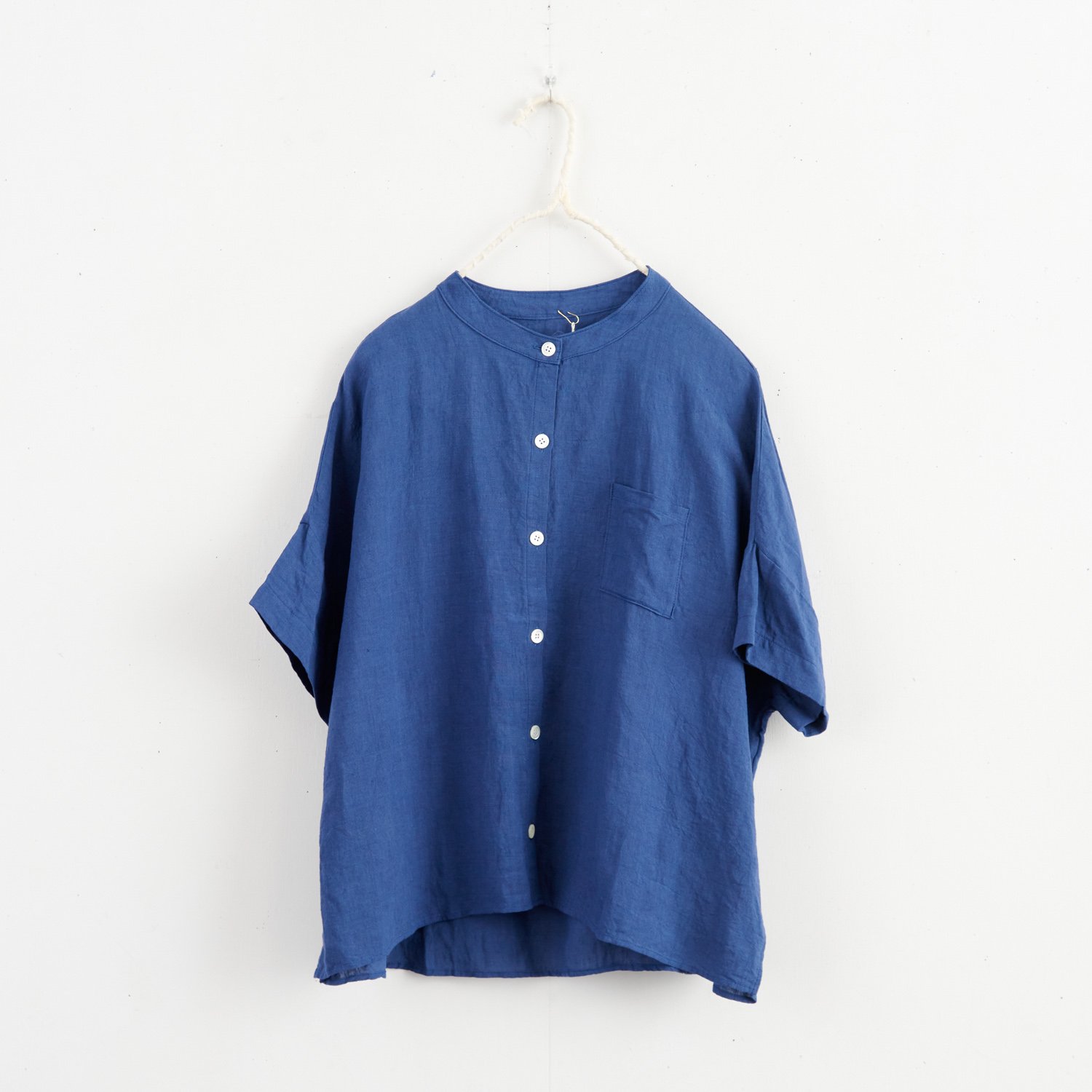YAMMA リネン スタンドカラーシャツ 半袖 ブルーー - poooL (online shop)