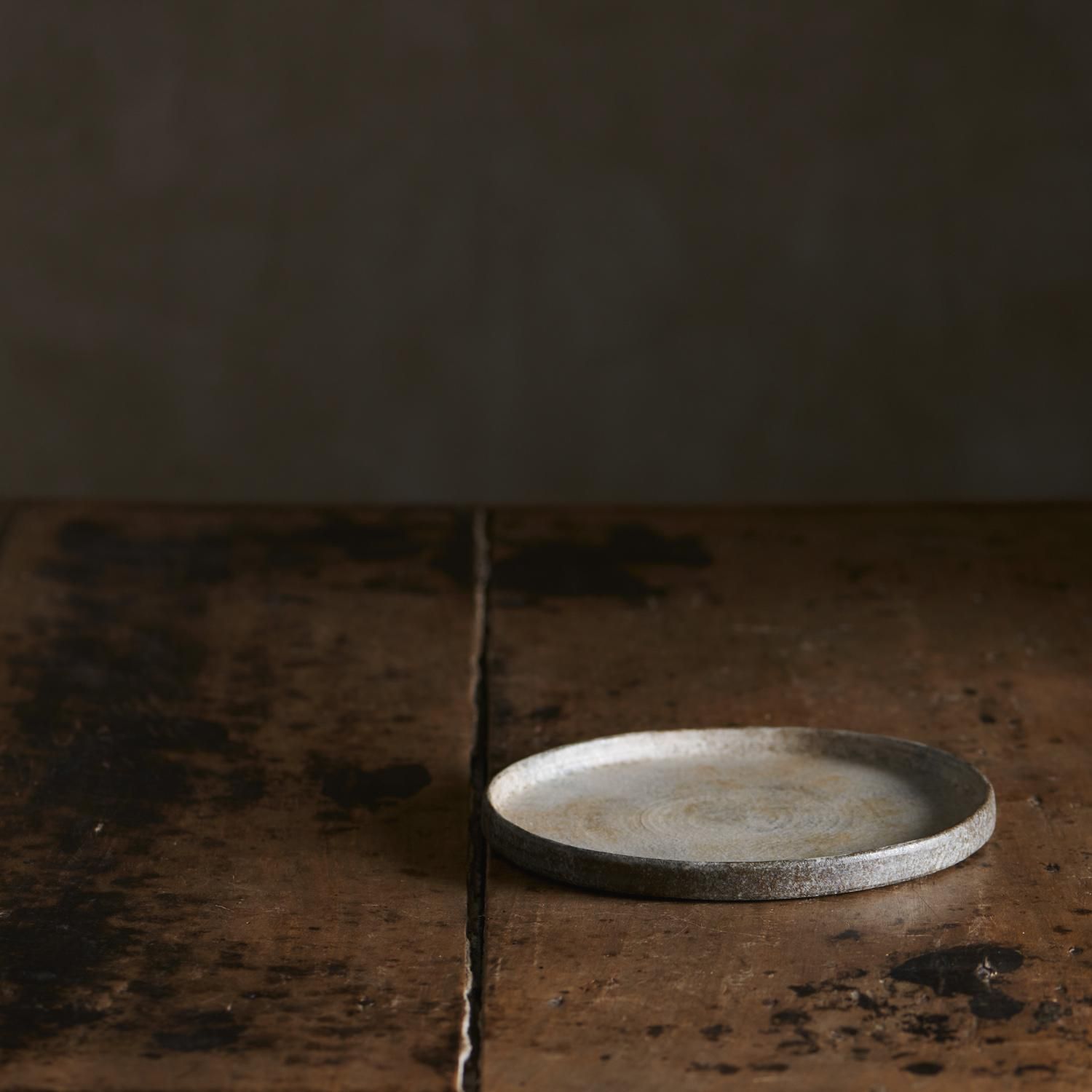 高木浩二　平皿　丸皿　プレート　2枚セット 高木浩二 平皿 丸皿 プレート 2枚セット 高木浩二のドラ皿（裏黒）-