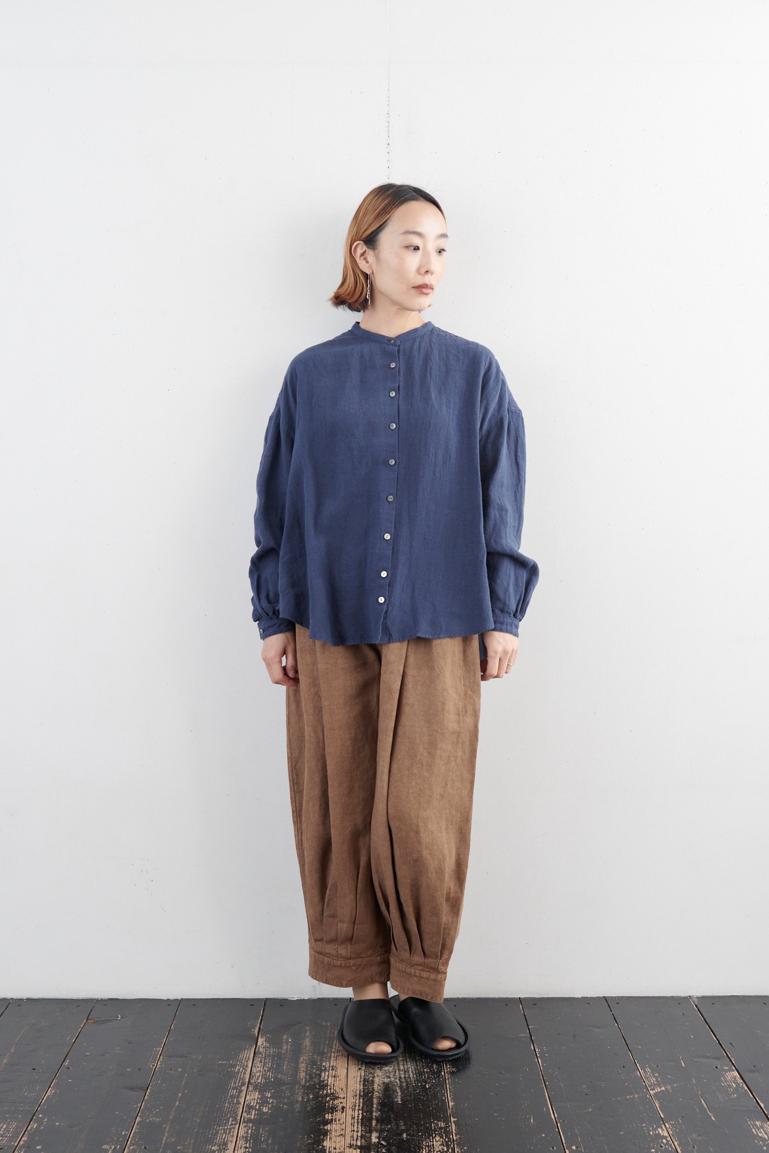 ikkuna gathered blouse II（２color） 211025B - poooL (online shop)