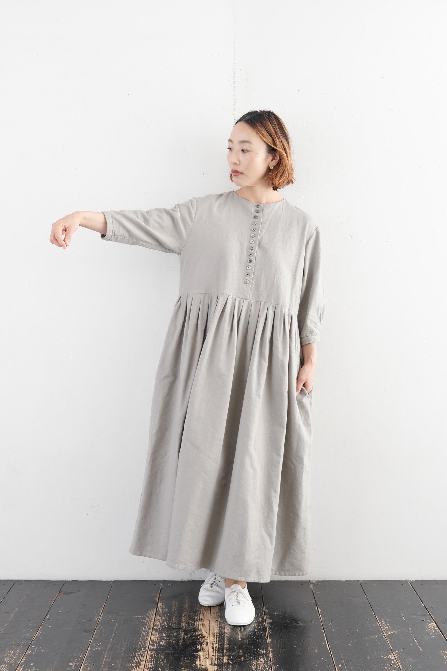 Mochi Button dress（３color） - poooL (online shop)