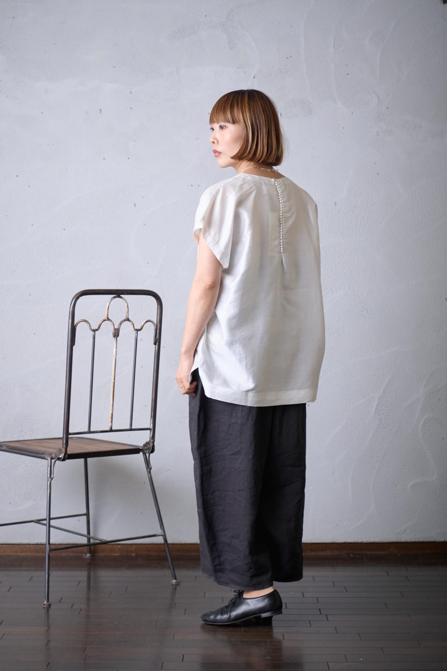 トップス BUNON Silk Back button blouse & gilet BUNON ブノン 22SS SILK BACK BUTTON BLOUSE & GILET シルク