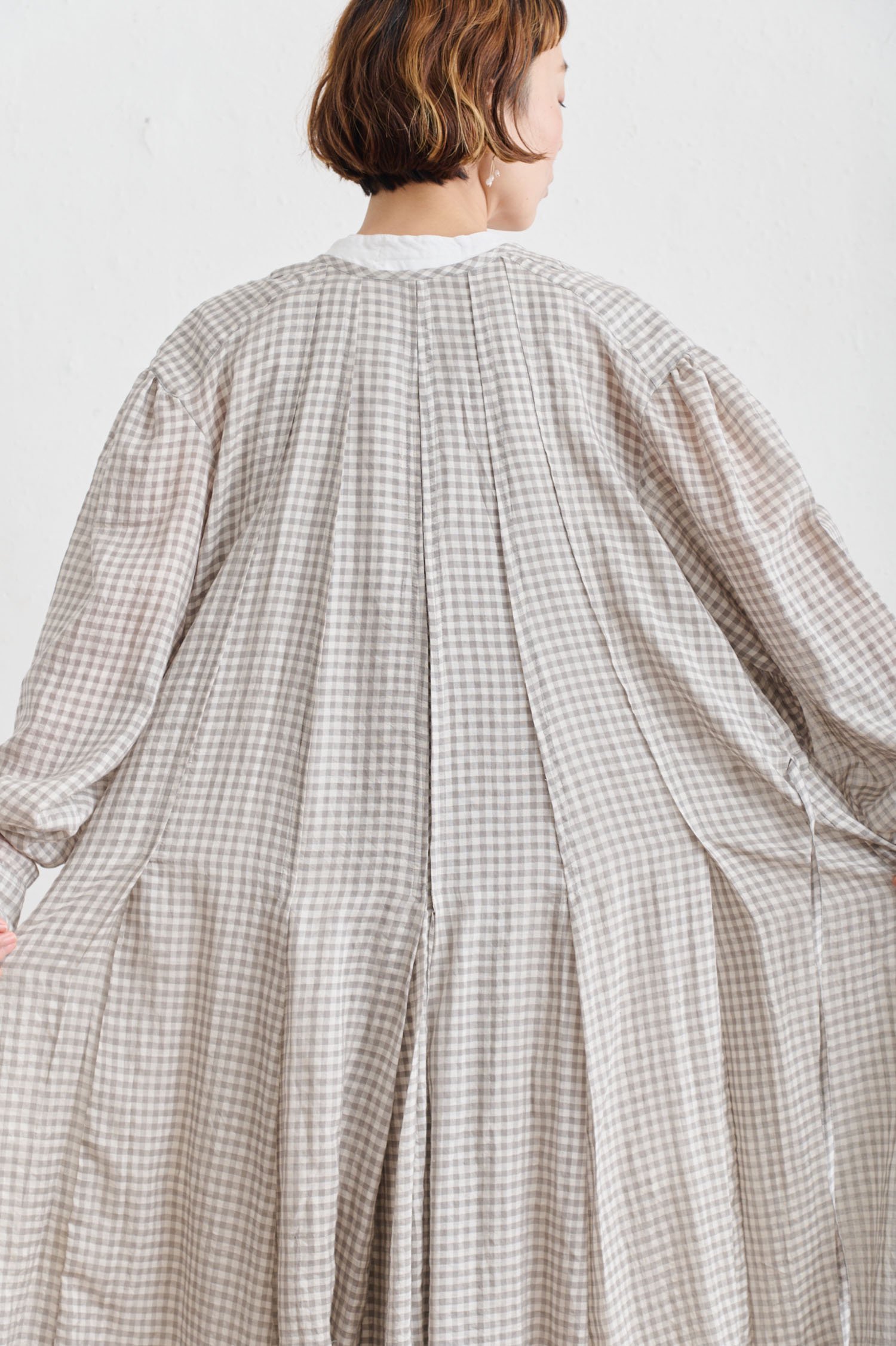 Cotton × Silk Gather tuck dress - poooL (online shop)