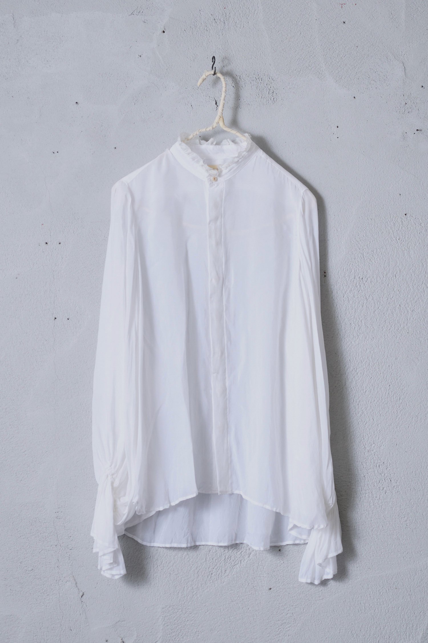 アウトレット激安 新品未使用suzuki takayukiのpuff-sleeve blouse www