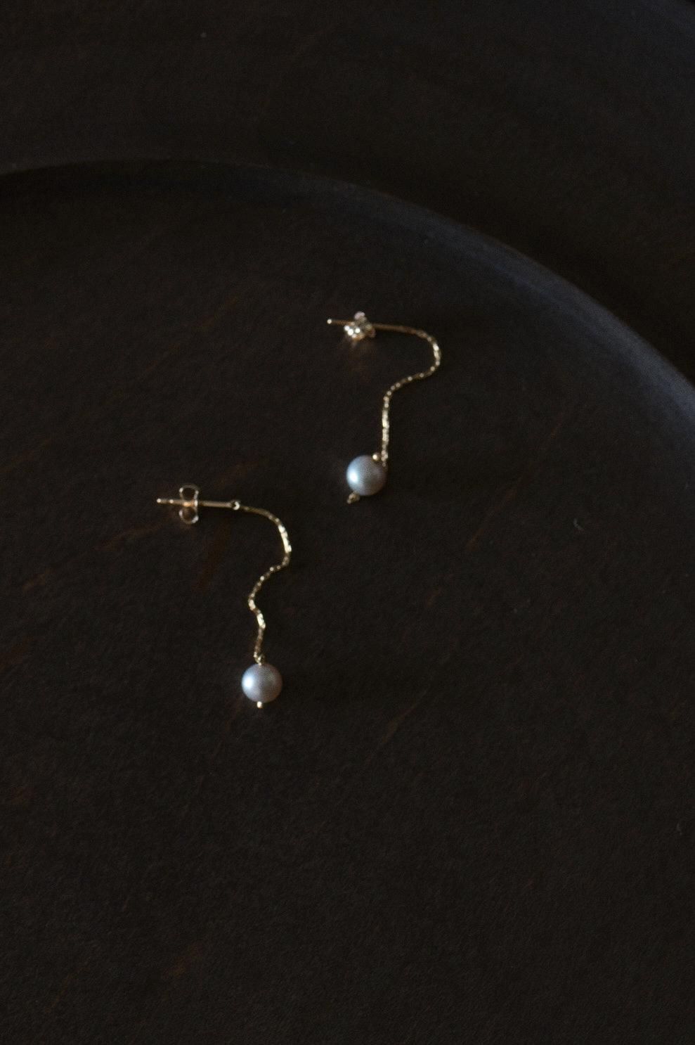 Toile Round pearl chain pierce（2color） - poooL (online shop)