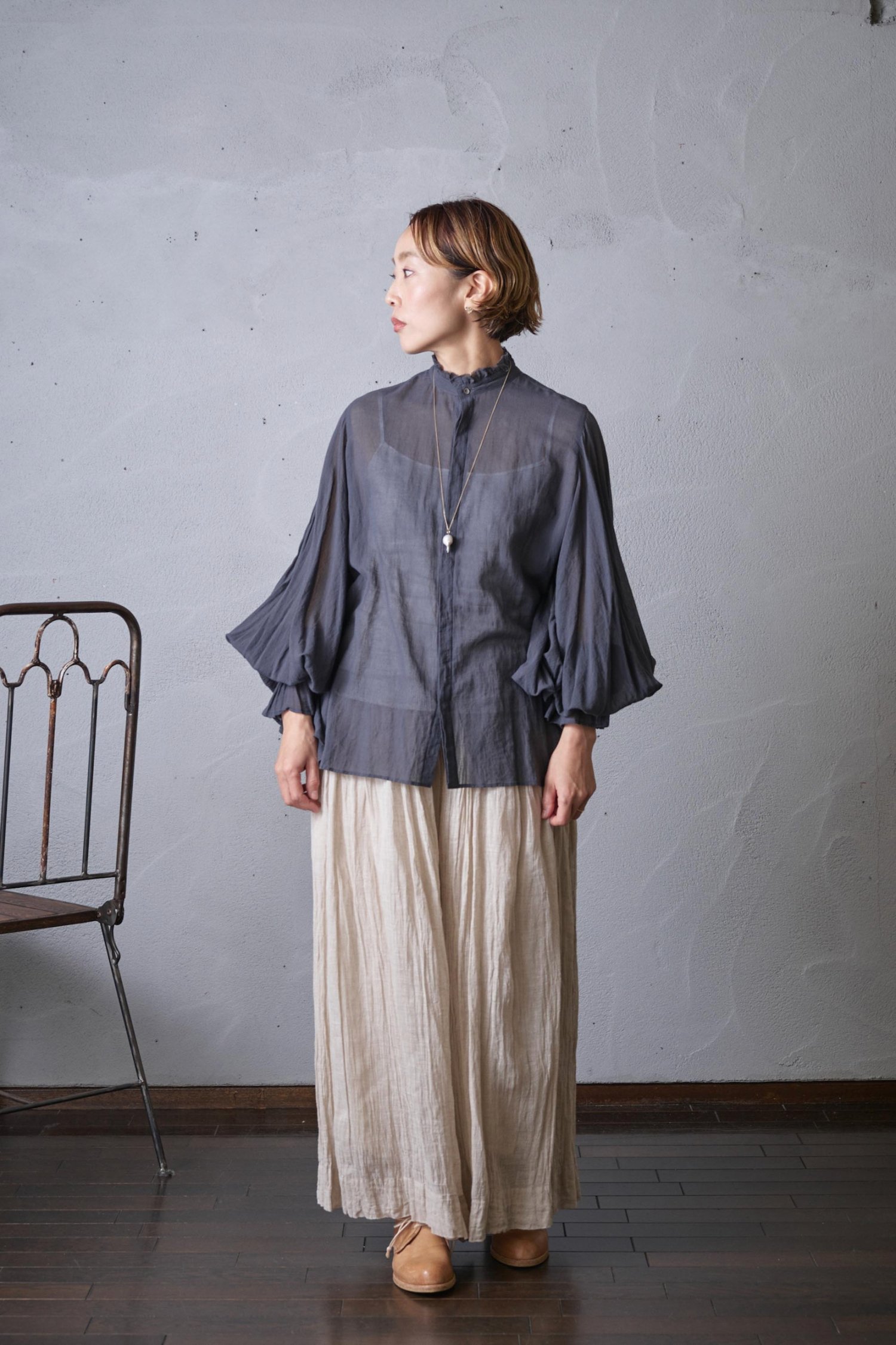 suzuki takayuki bishop-sleeve blouse（S231-07） - poooL (online shop)