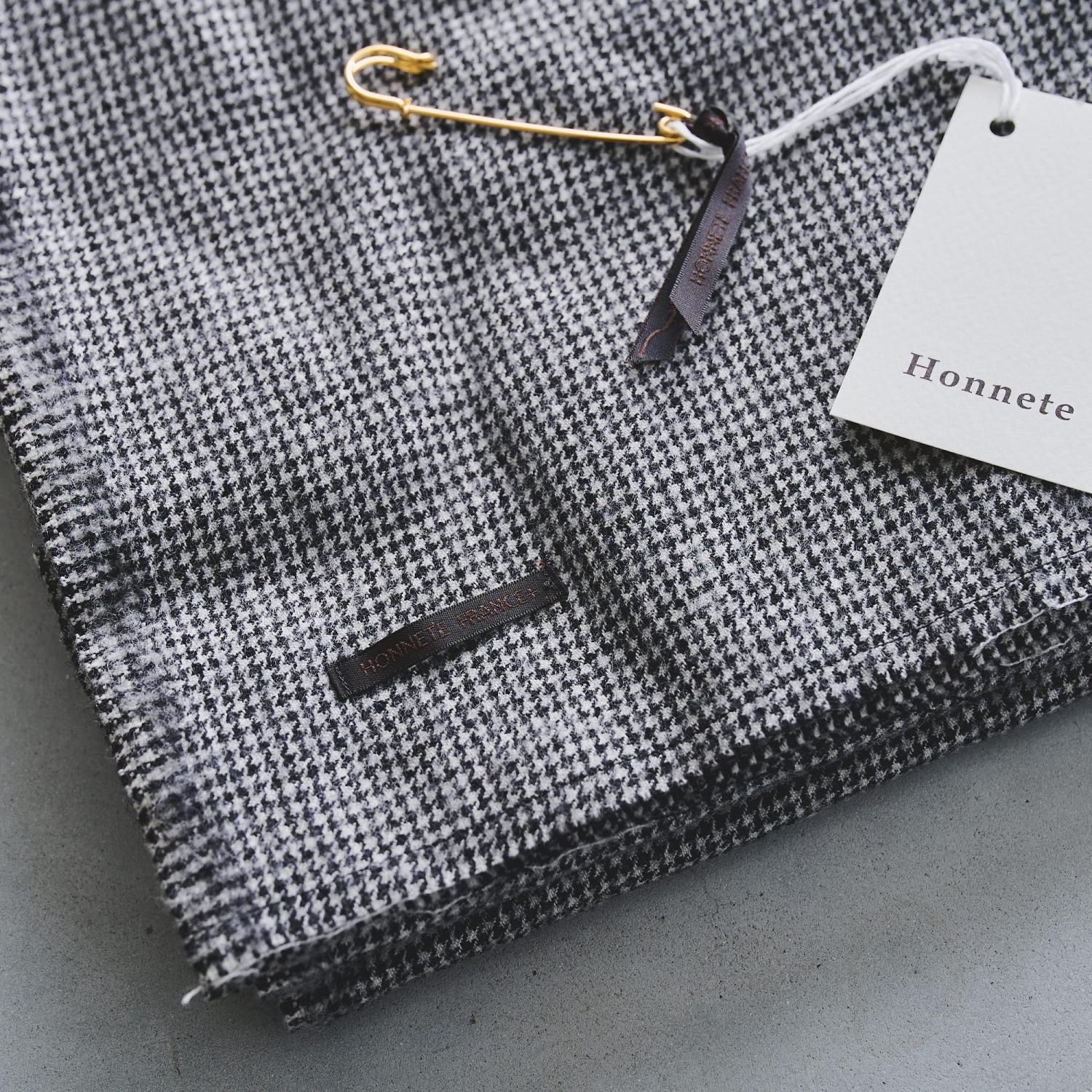 Honnete オネット WIDE STOLE WASHED WOOL Honnete オネット WIDE STOLE WASHED WOOL（Honnete Wide Stole