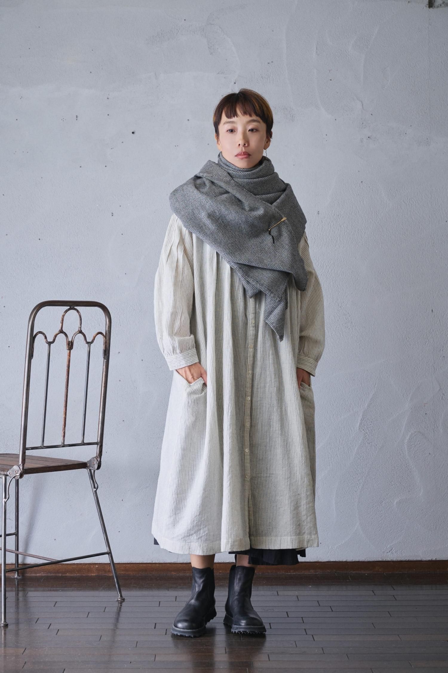 Honnete オネット WIDE STOLE WASHED WOOL Honnete オネット WIDE STOLE WASHED WOOL（Honnete Wide Stole