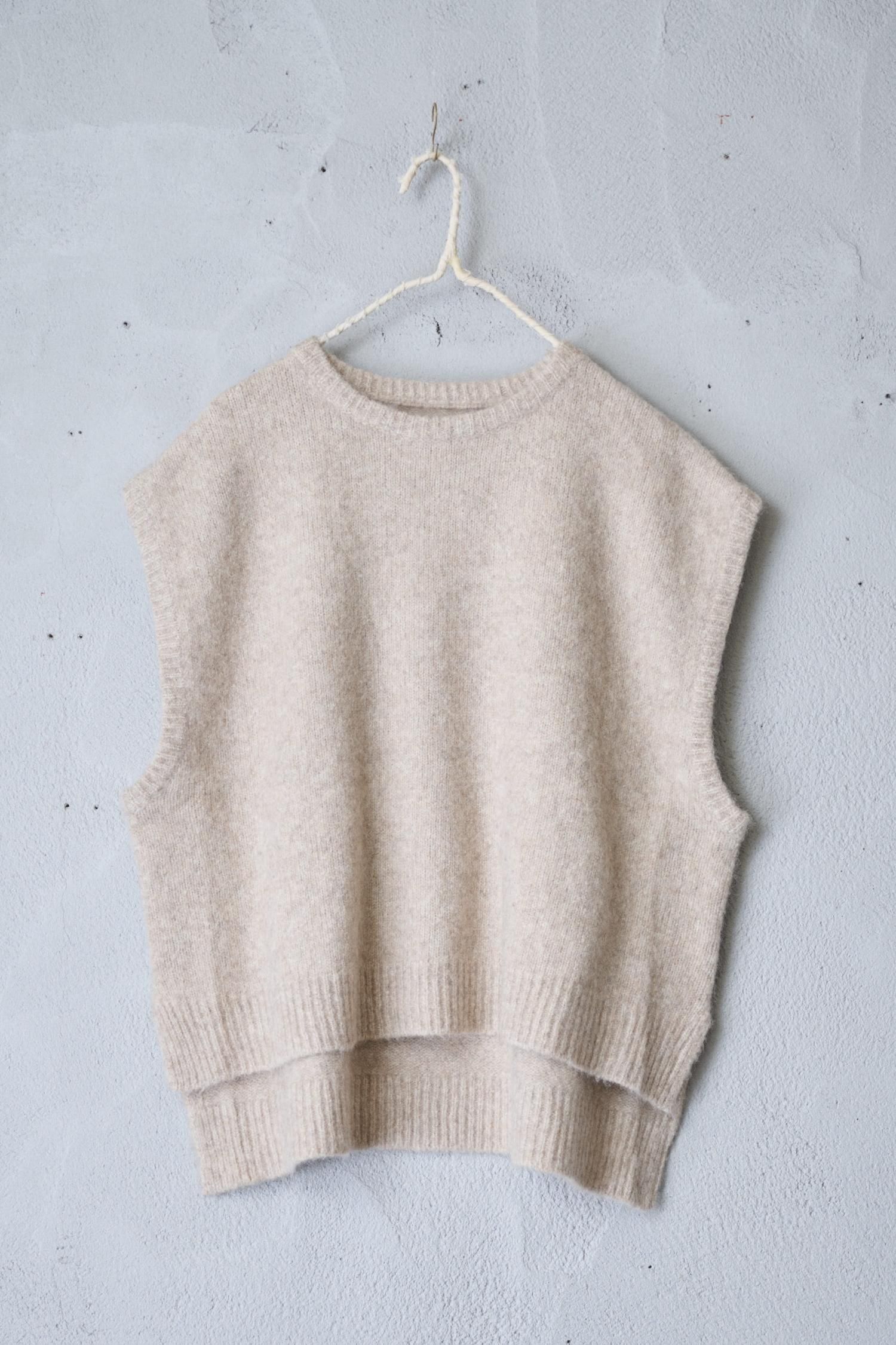 ikkuna knitted vest