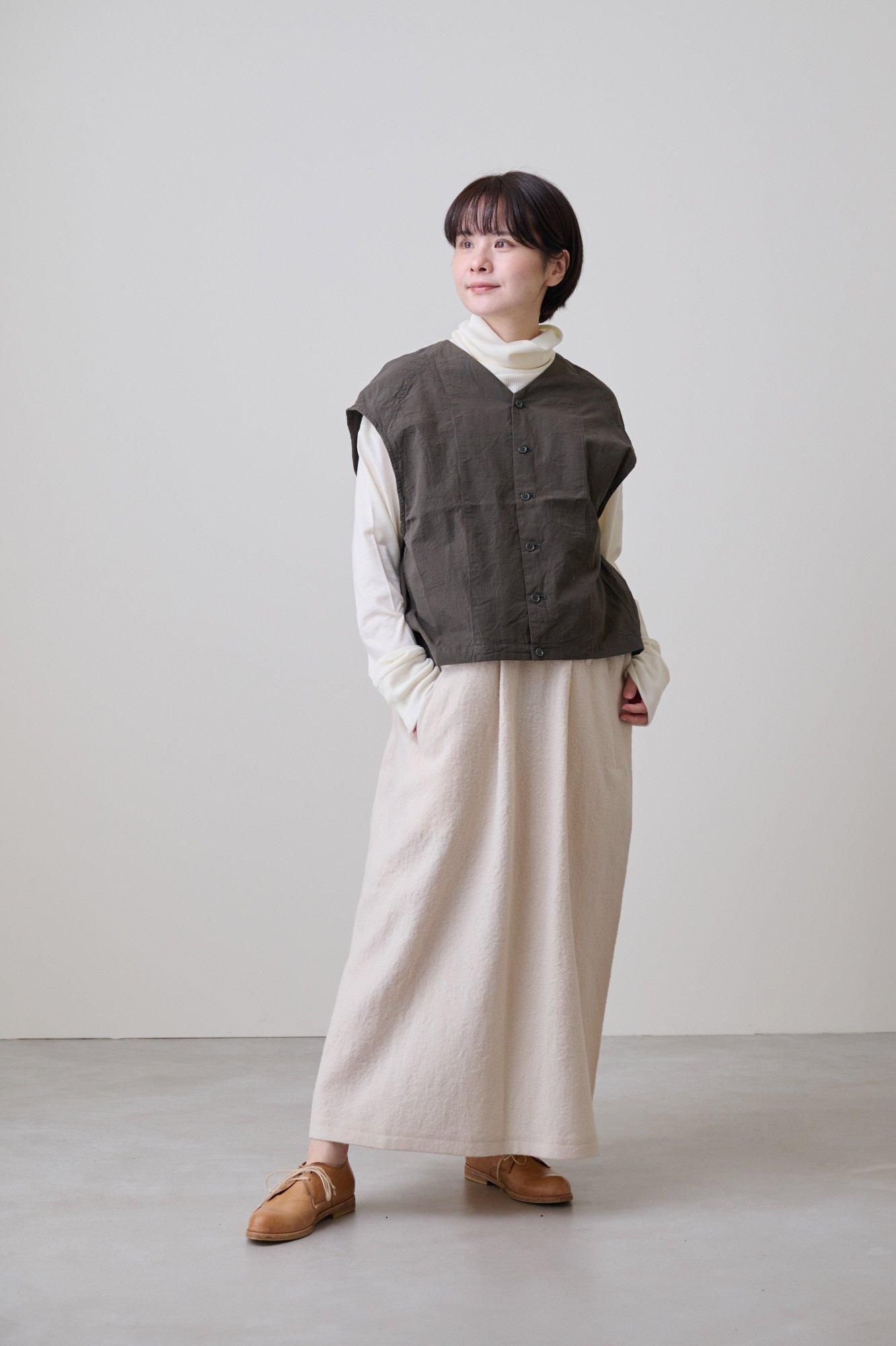 Cotton Linen ジレ / Vlas Blomme Vlas Blomme｜Hazy Cotton Linen ケープジレ｜通販 - ソコノワ