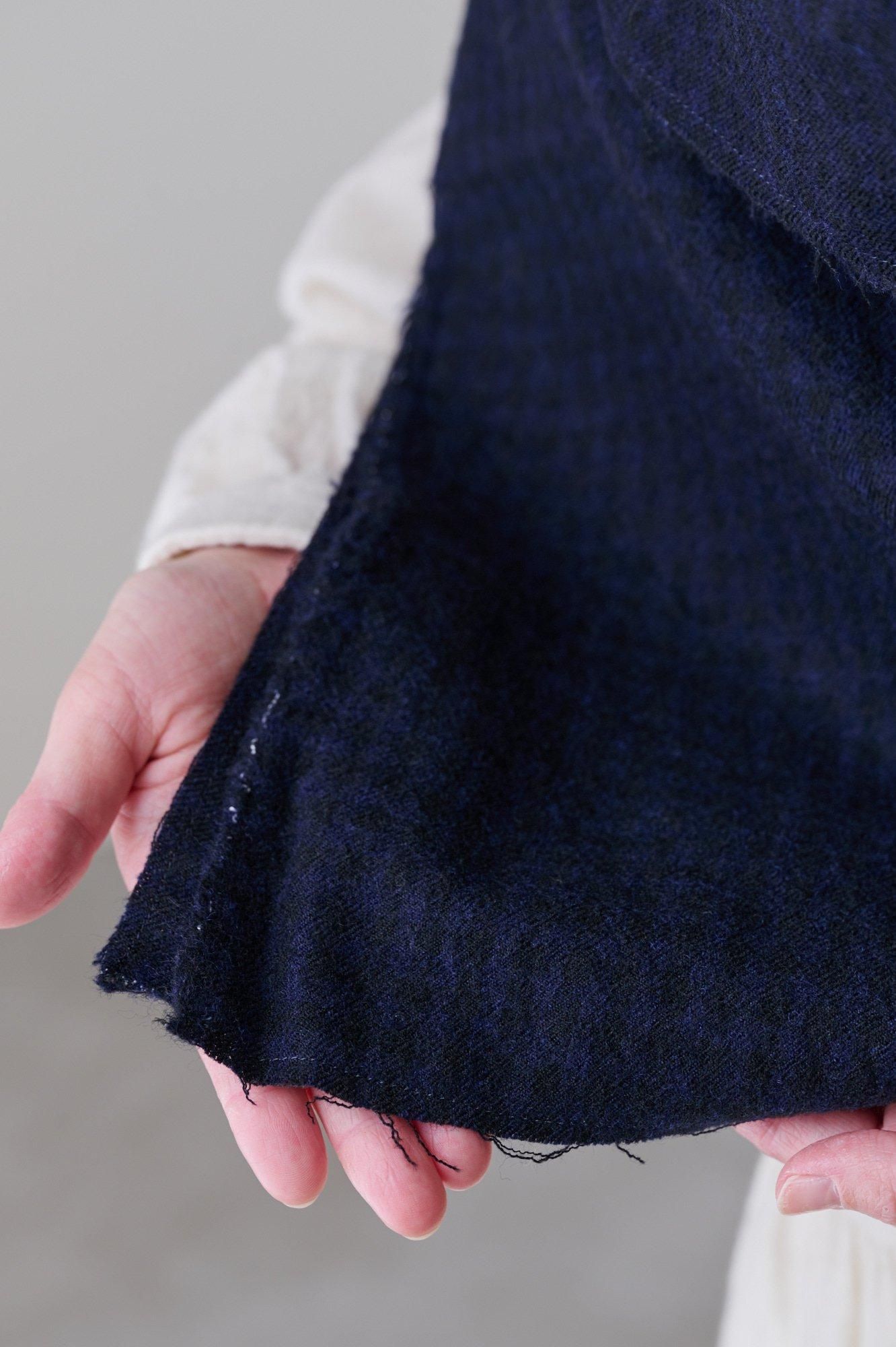 Honnete Wide Stole Washed Wool（Gingham Check） - poooL (online shop)